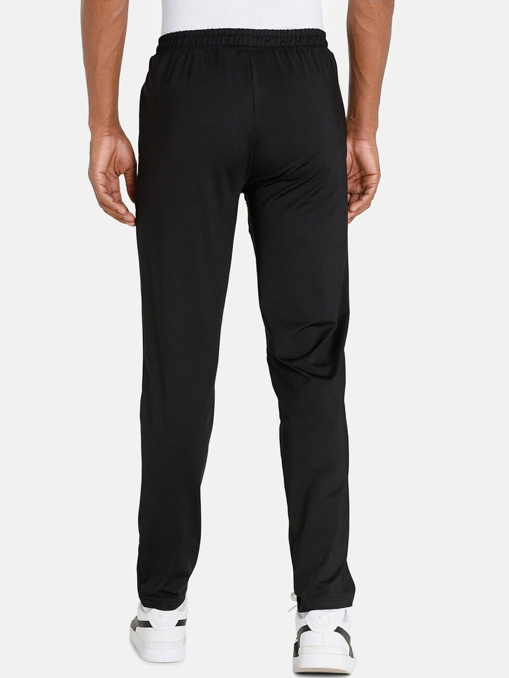  Puma Men Black Solid Teams CR Training Pants