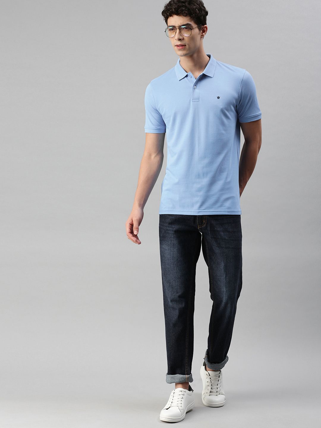  Louis Philippe Men Blue Polo Collar T-shirt