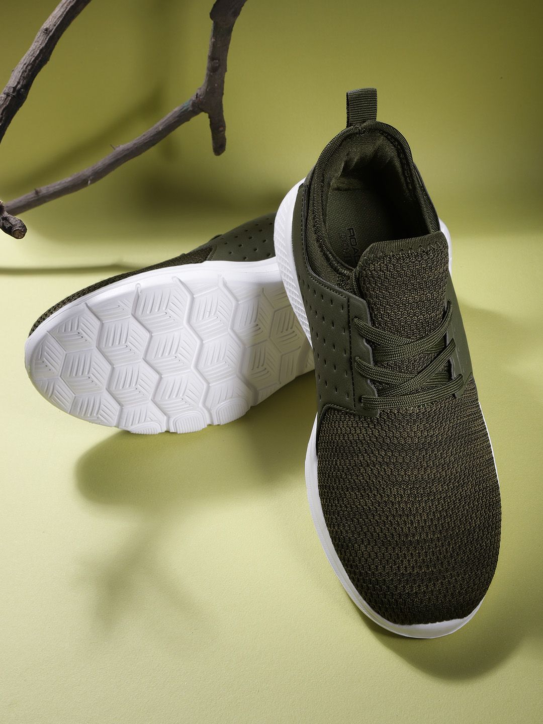  Roadster Men Olive Green Solid Running Shoes