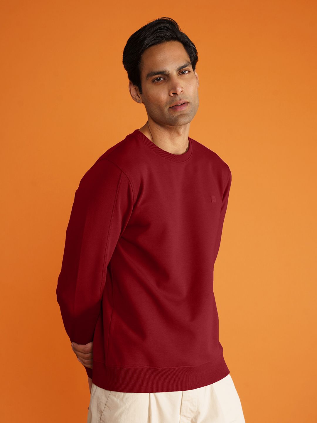  DAMENSCH Men Solid Maroon Premium Cotton Regular Fit Sweatshirt