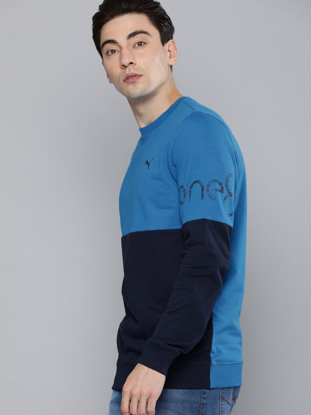  One8 X PUMA Men Blue & Navy Blue Colourblocked Sweatshirt