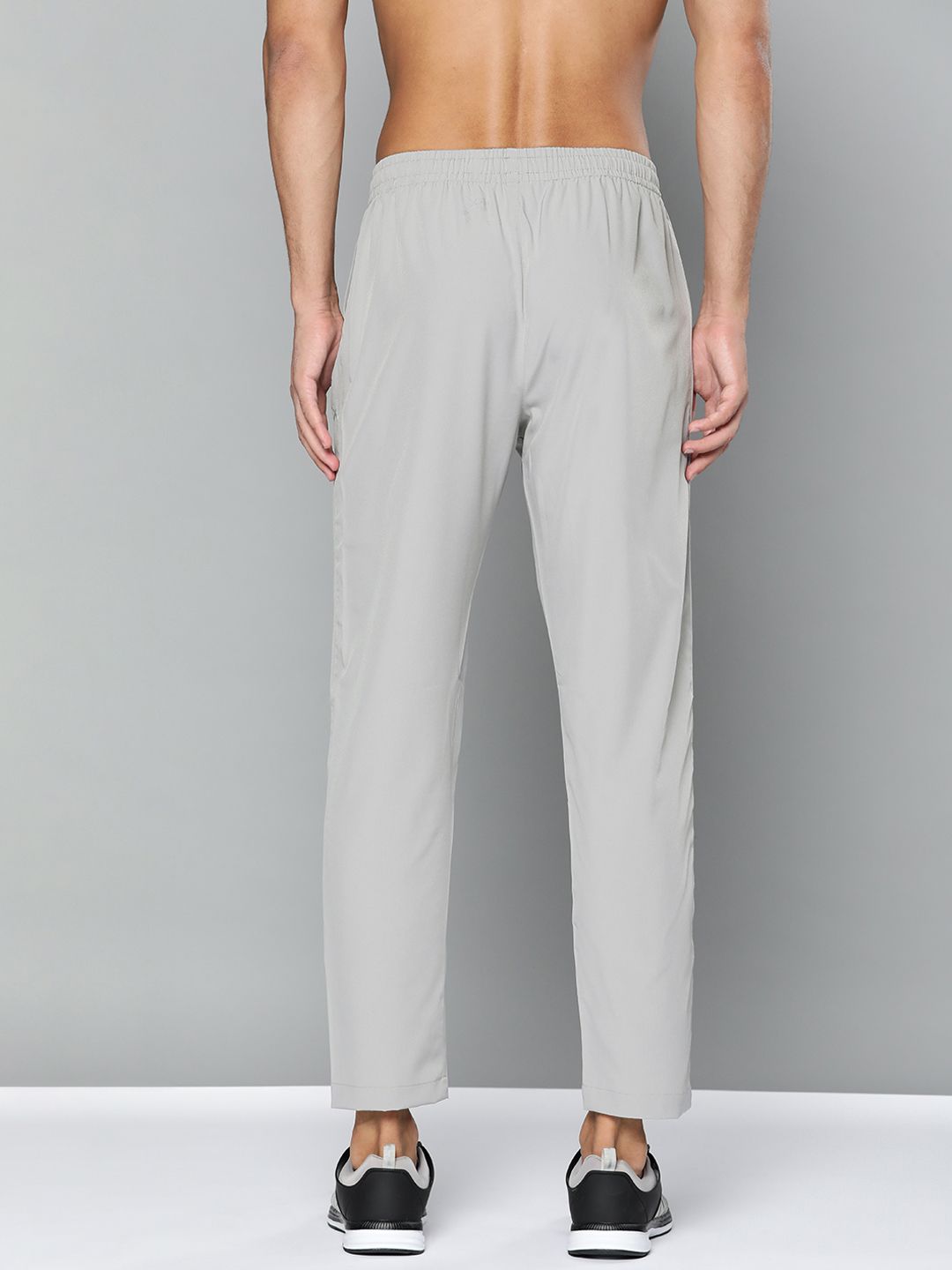  HRX By Hrithik Roshan Training Men Wet Weather Rapid-Dry Brand Carrier Track Pants
