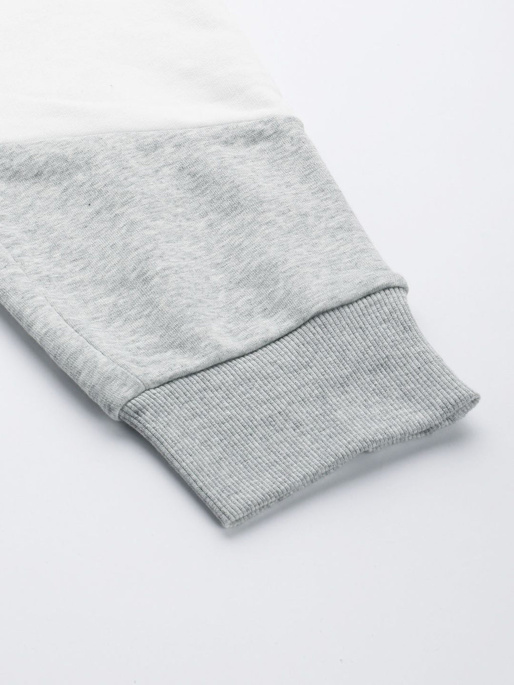  Puma Men Colourblocked POWER Cat Regular Fit Outdoor Joggers