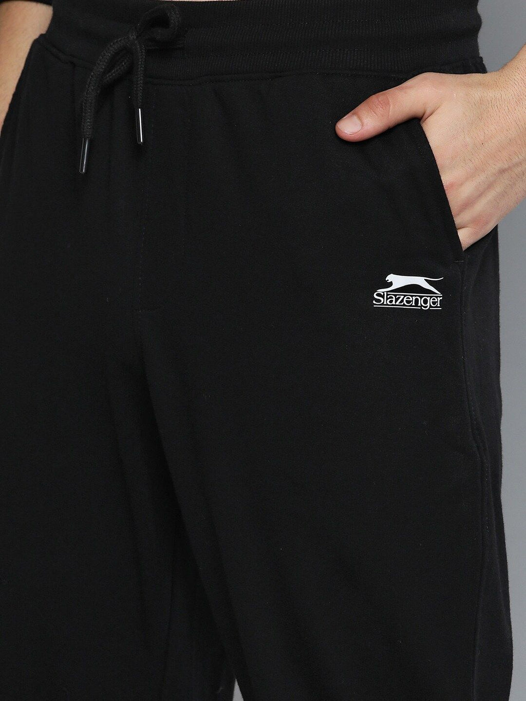  Slazenger Men Black & Red Printed Tracksuit