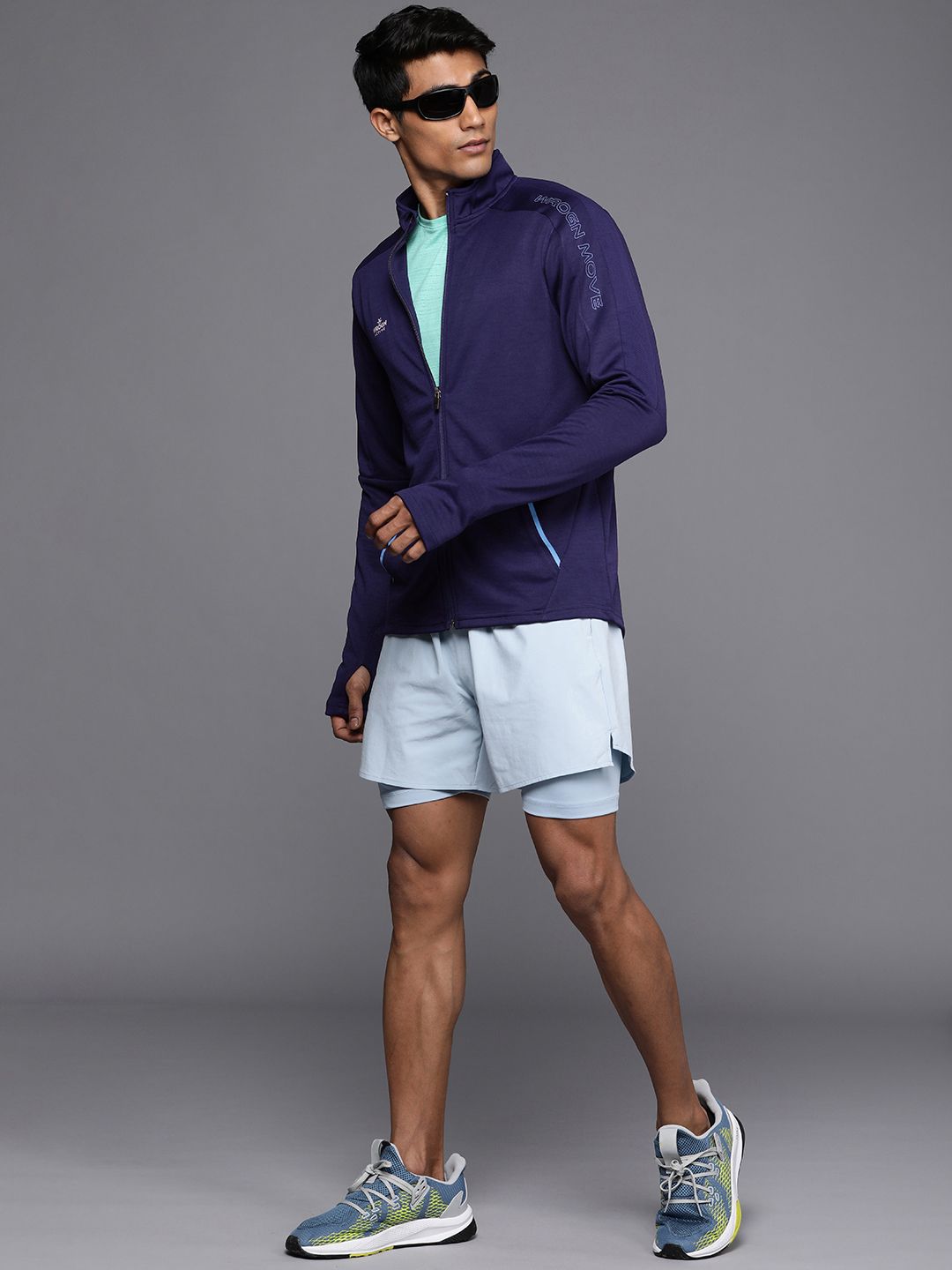  WROGN ACTIVE Men Blue Solid Sweatshirt