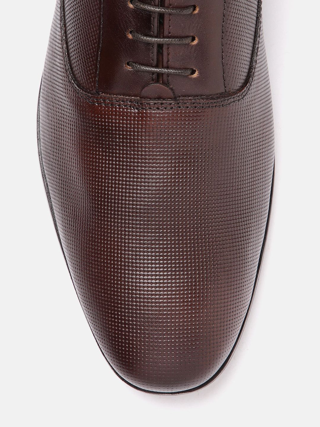  Van Heusen Men Leather Textured Formal Oxfords
