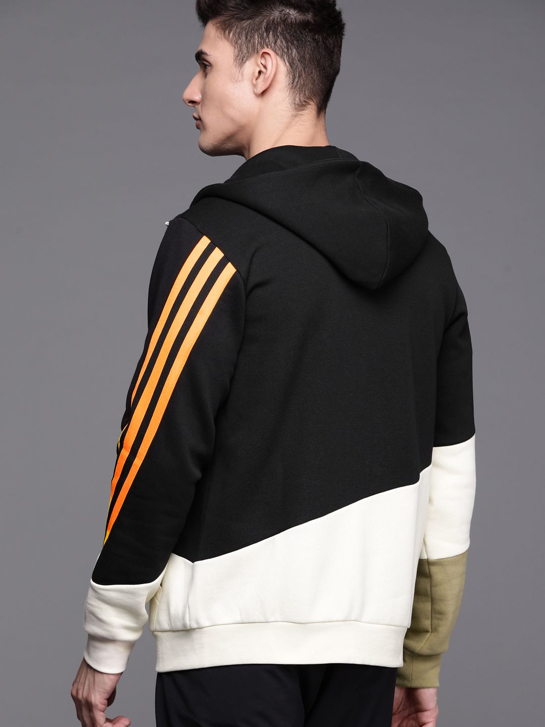  ADIDAS Men Black & Off-White FI Colourblocked FZ Hooded Training Sweatshirt