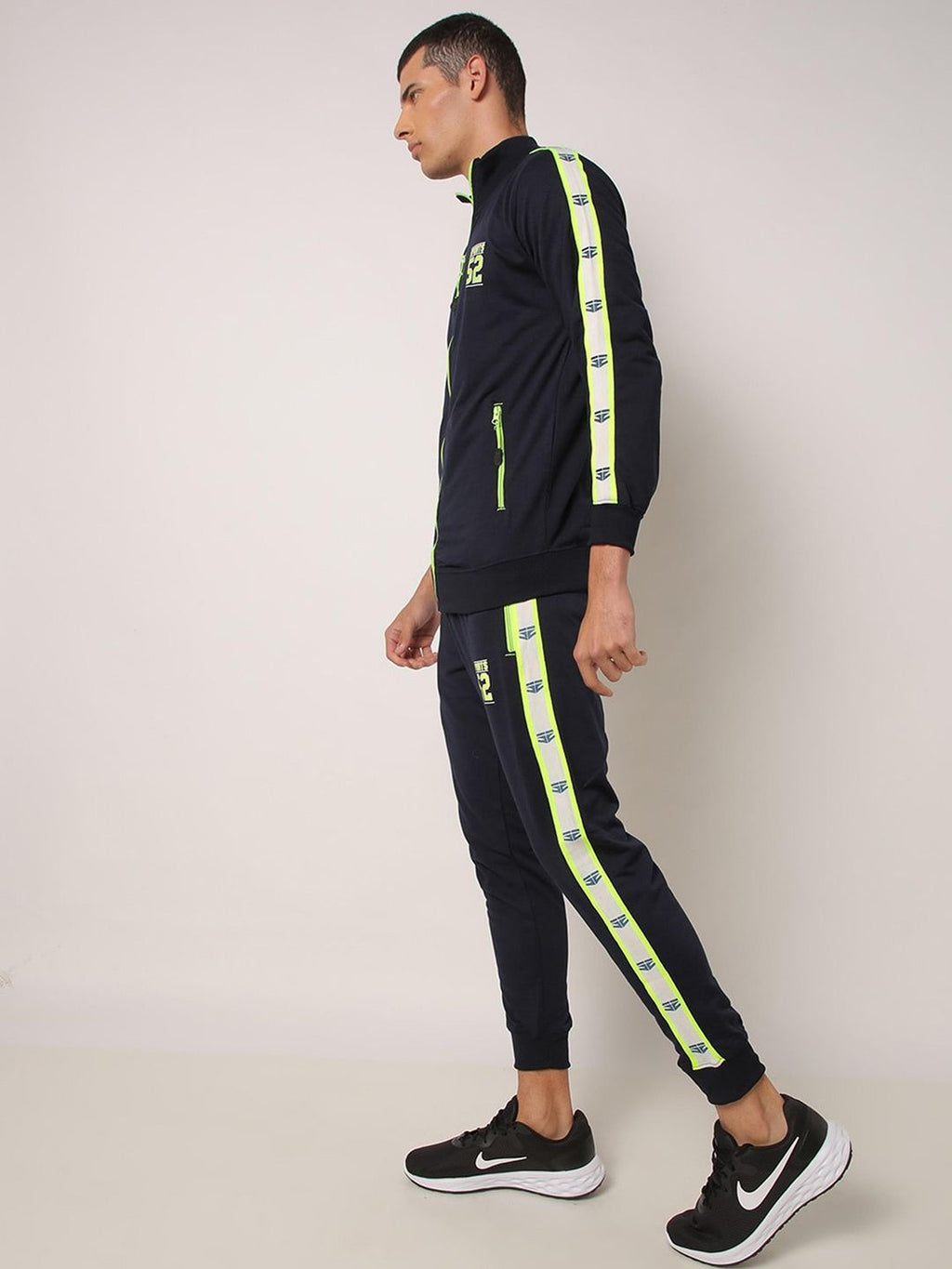  Sports52 Wear Men Solid Tracksuit