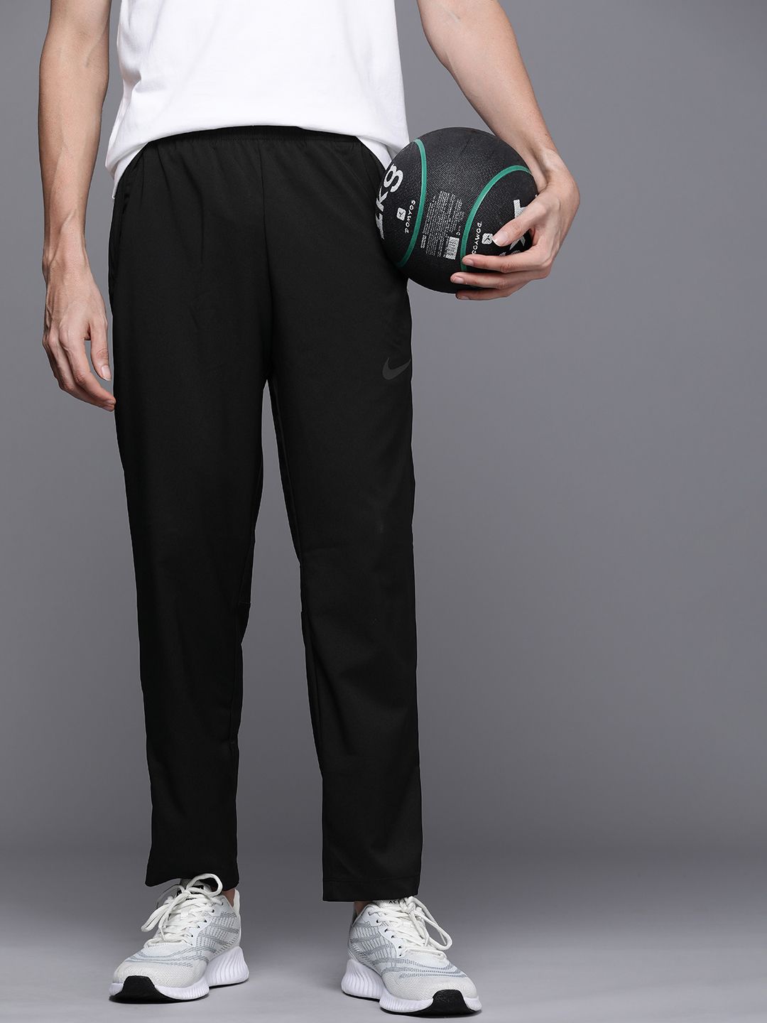  Nike Men Dri-Fit Standard Woven Training Track Pants