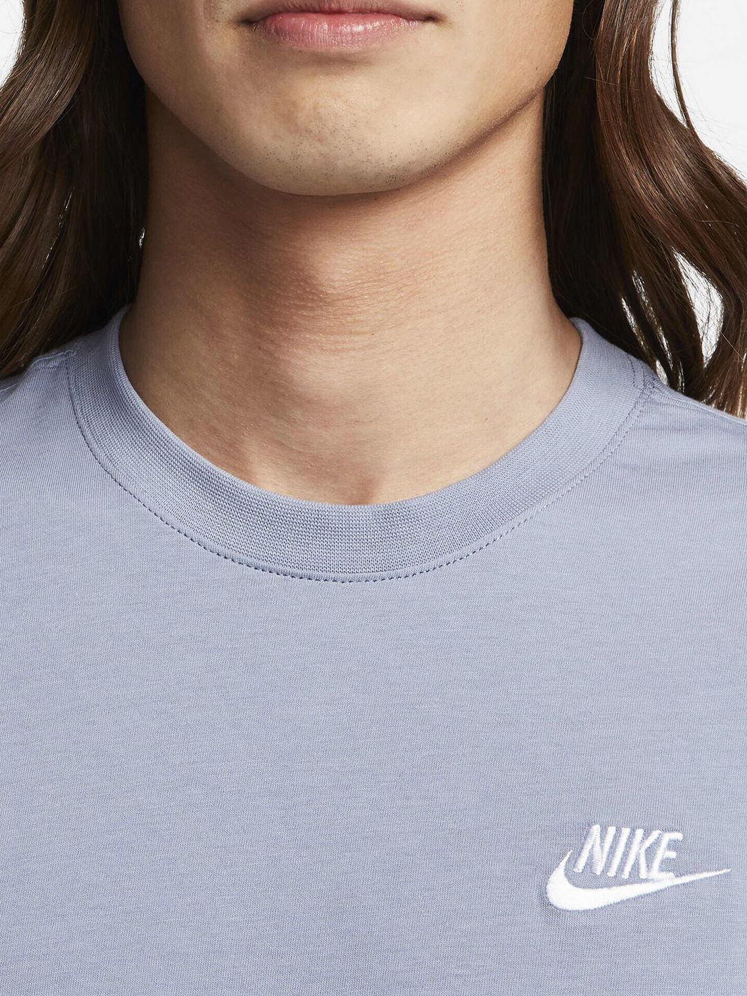  Nike Sportswear Club T-Shirt
