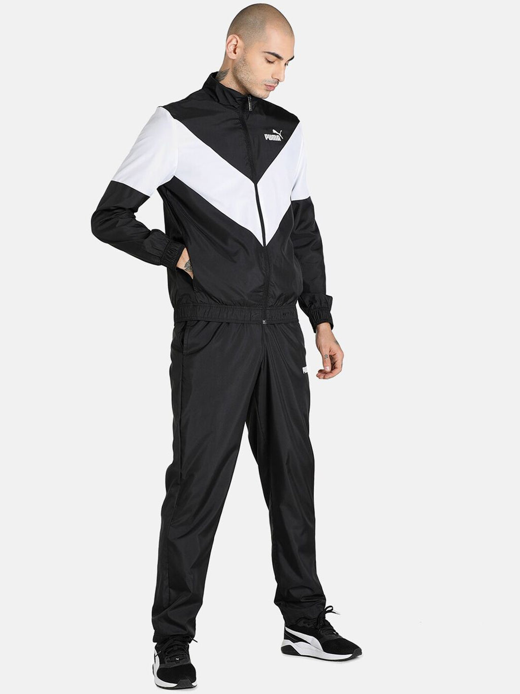  Puma Men Black & White Colourblocked Regular Fit Tracksuit