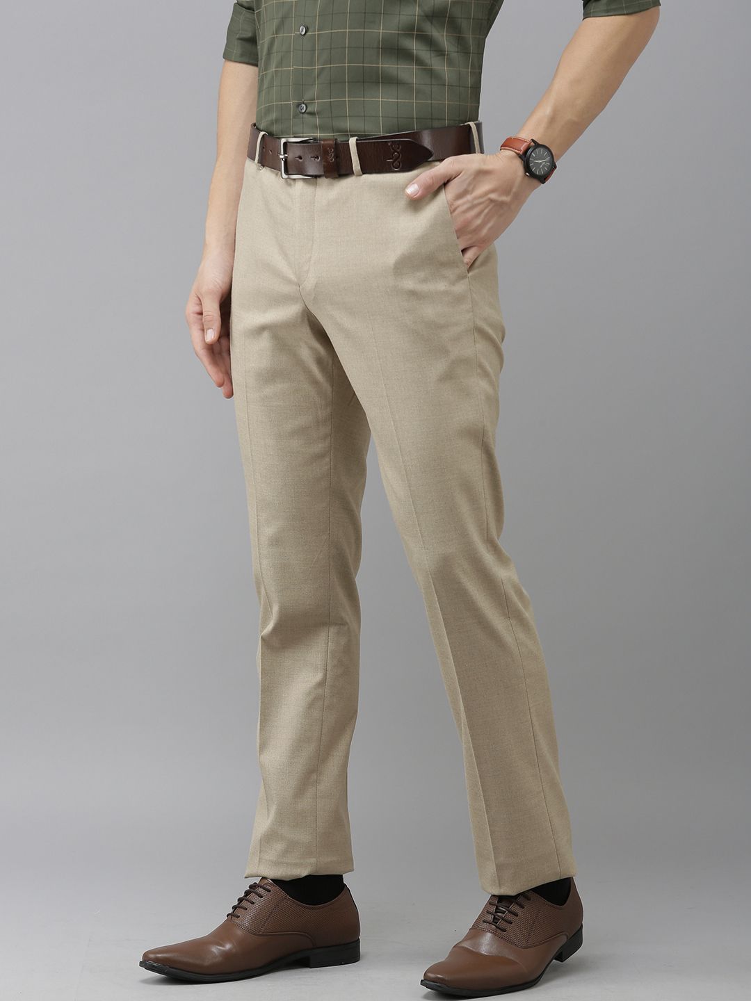  Arrow Men Khaki Solid Mid-Rise Formal Trousers