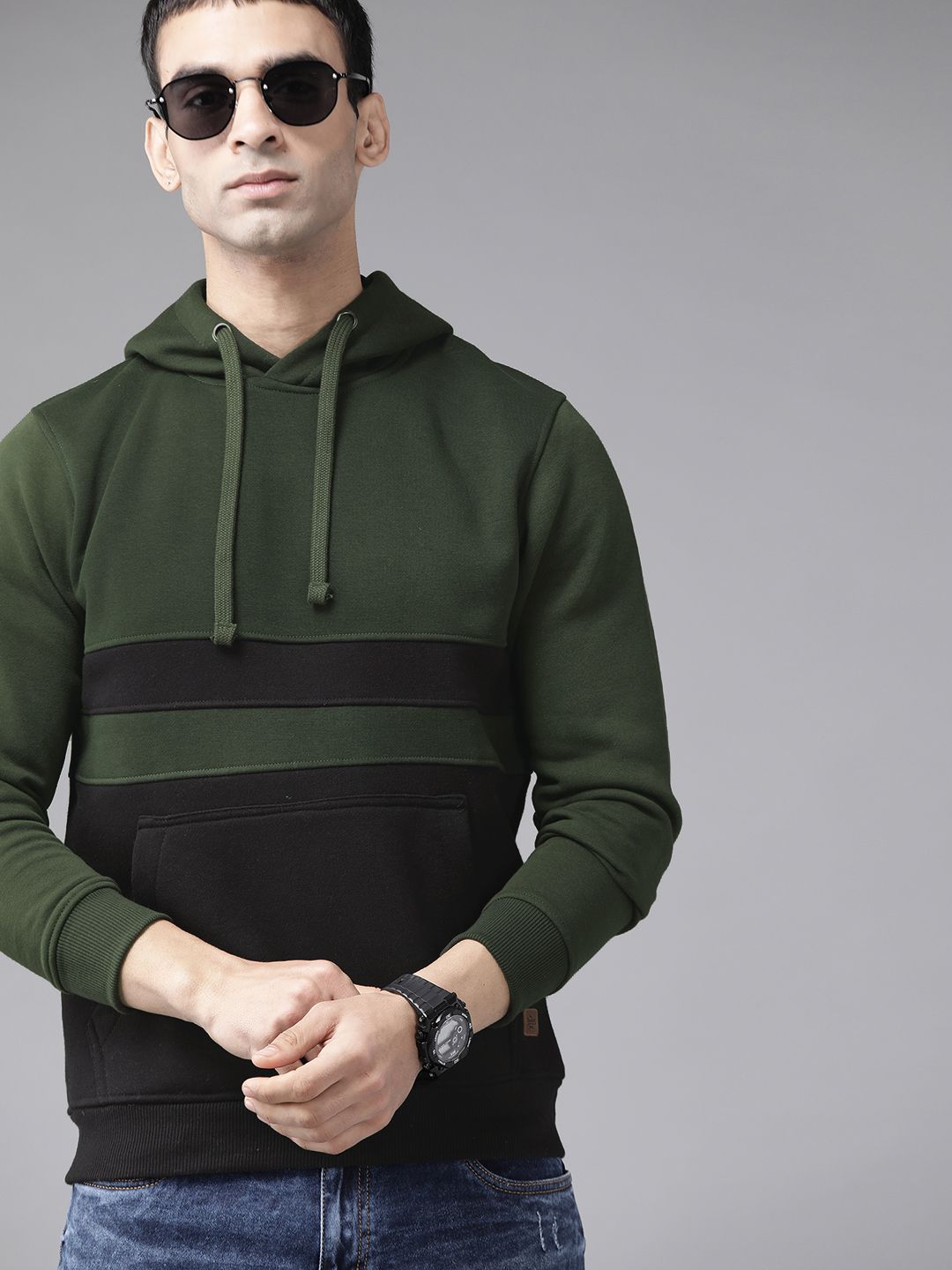  Roadster Men Olive Green & Black Colourblocked Hooded Sweatshirt