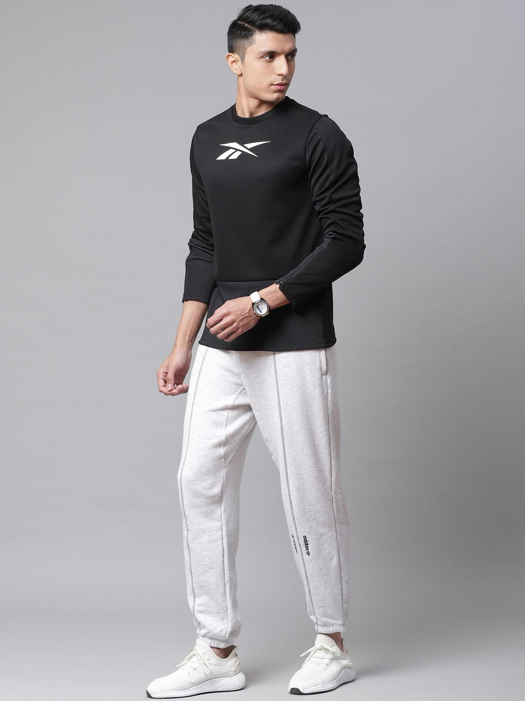  Reebok Men Black Solid Crew Sweatshirt