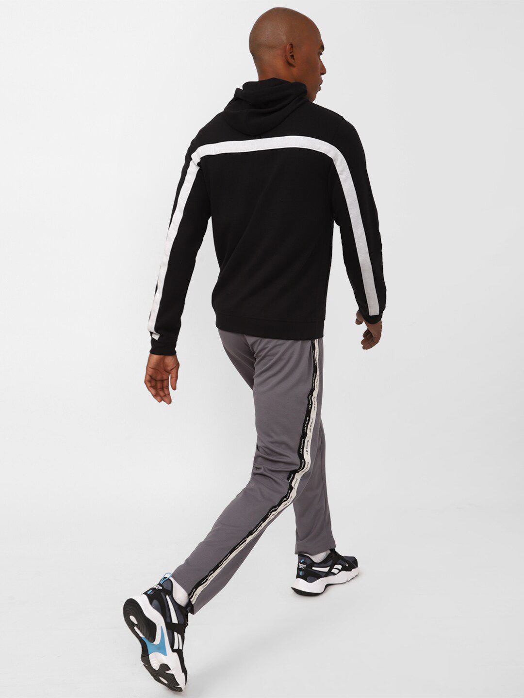  Reebok Men Training Workout Double Knit Full Zip Hooded Sweatshirt