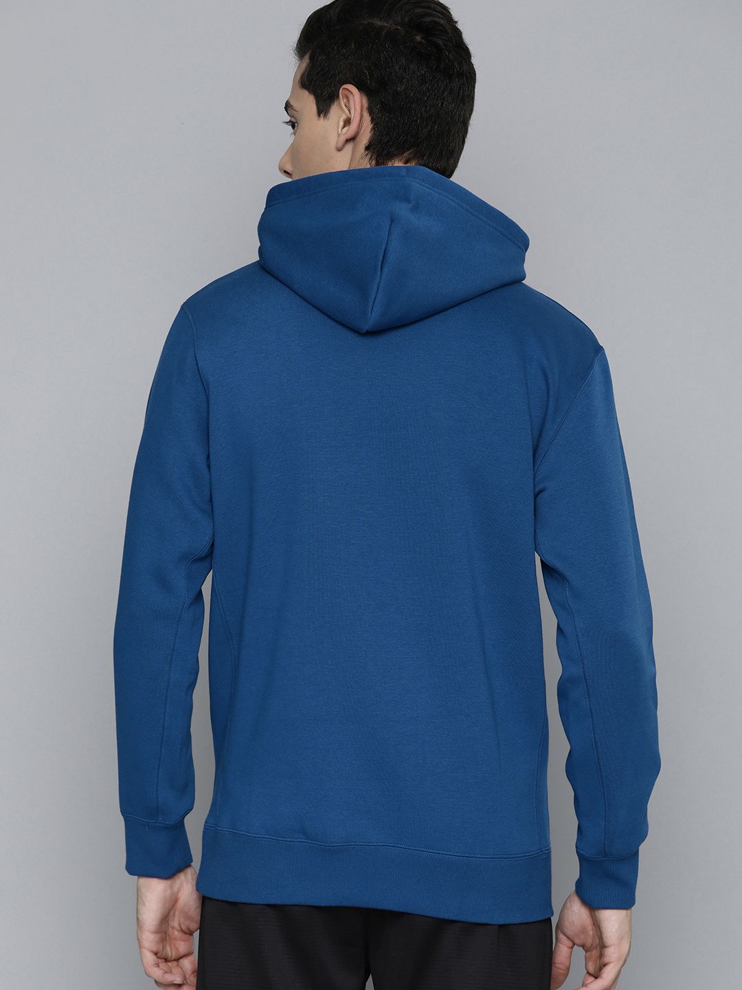  Puma Men Blue Printed Classics Hooded Regular Fit Sweatshirt