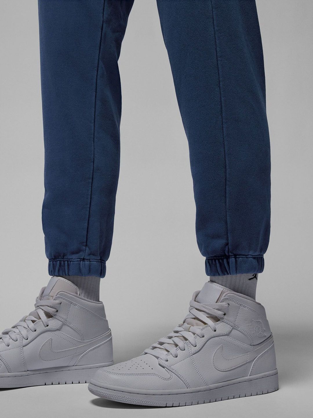  Nike Men Jordan Essentials Mid Rise Fleece Washed Joggers