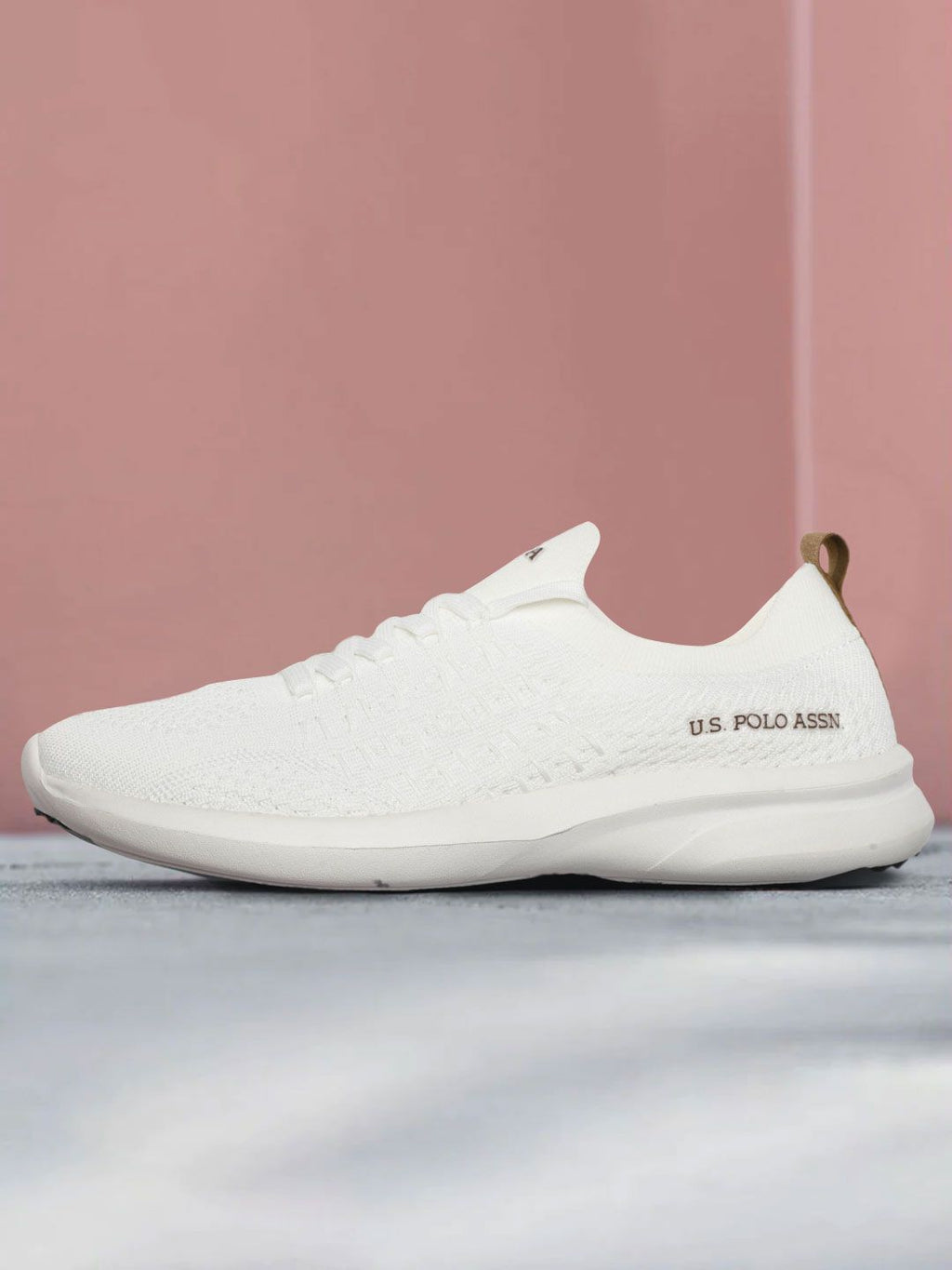  U.S. Polo Assn. Men White Gama 2.0 Walking Shoes