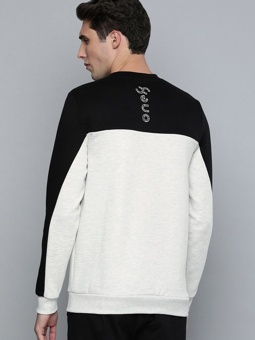  One8 X PUMA Men White Slim Fit Colourblocked Crew Sweatshirt