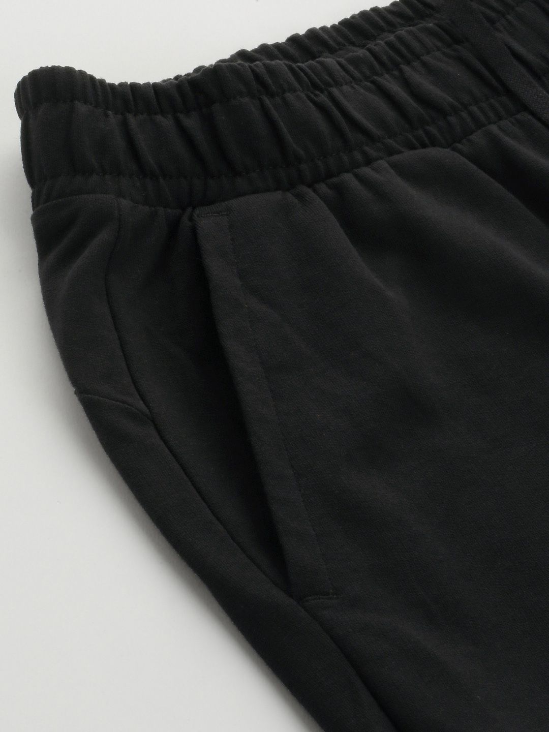  Puma Men ESS Logo Regular Fit Track Pants