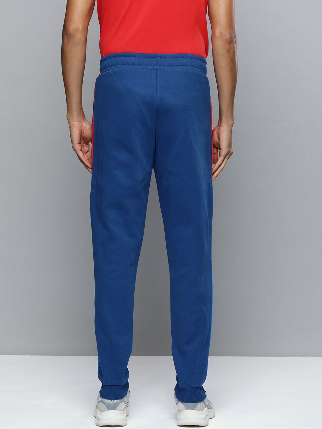  PUMA Motorsport Men Regular Fit Mid-Rise BMW Sweat Joggers With Side Taping Detail