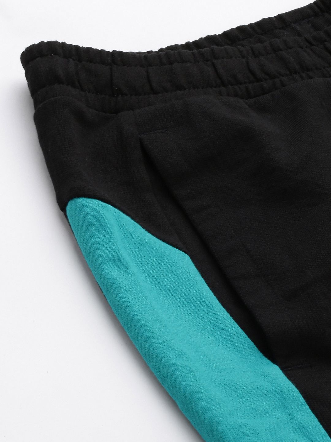  One8 X PUMA Virat Kohli Men Brand Logo Print & Side Taping Colourblocked Slim Fit Joggers