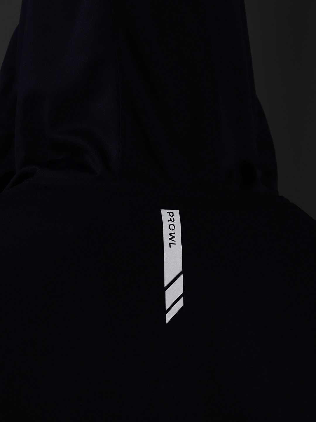  PROWL By Tiger Shroff Men Navy Blue Geometric Printed Hooded Training Sweatshirt