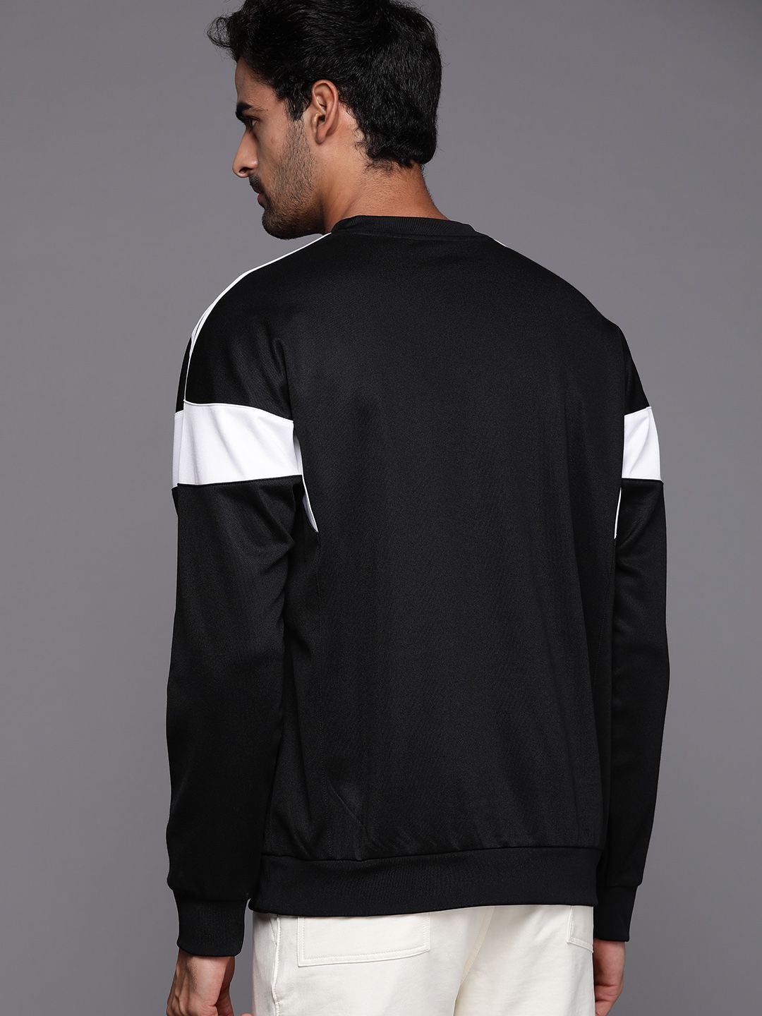  ADIDAS Originals Men Black & White Adicolor Classics Cut Line Challenger Crew Sweatshirt