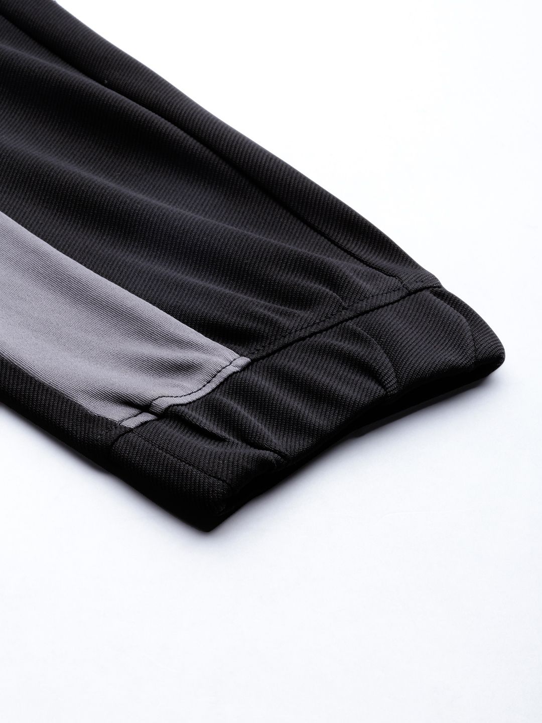  WROGN ACTIVE Men Black Slim Fit Joggers