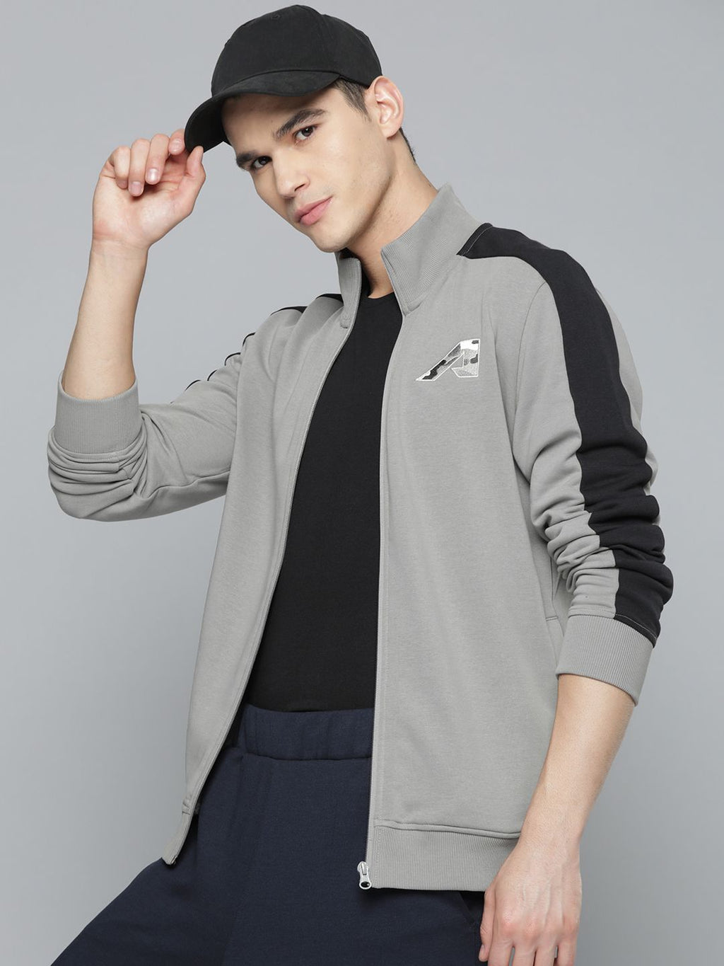  Alcis Men Grey Colourblocked Sweatshirt