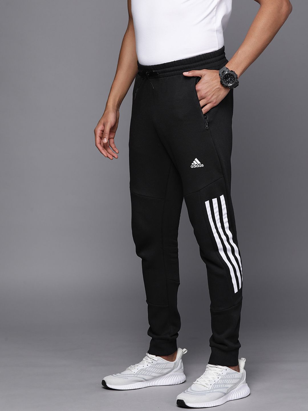  ADIDAS Men IN SMU 3S PT Solid Joggers