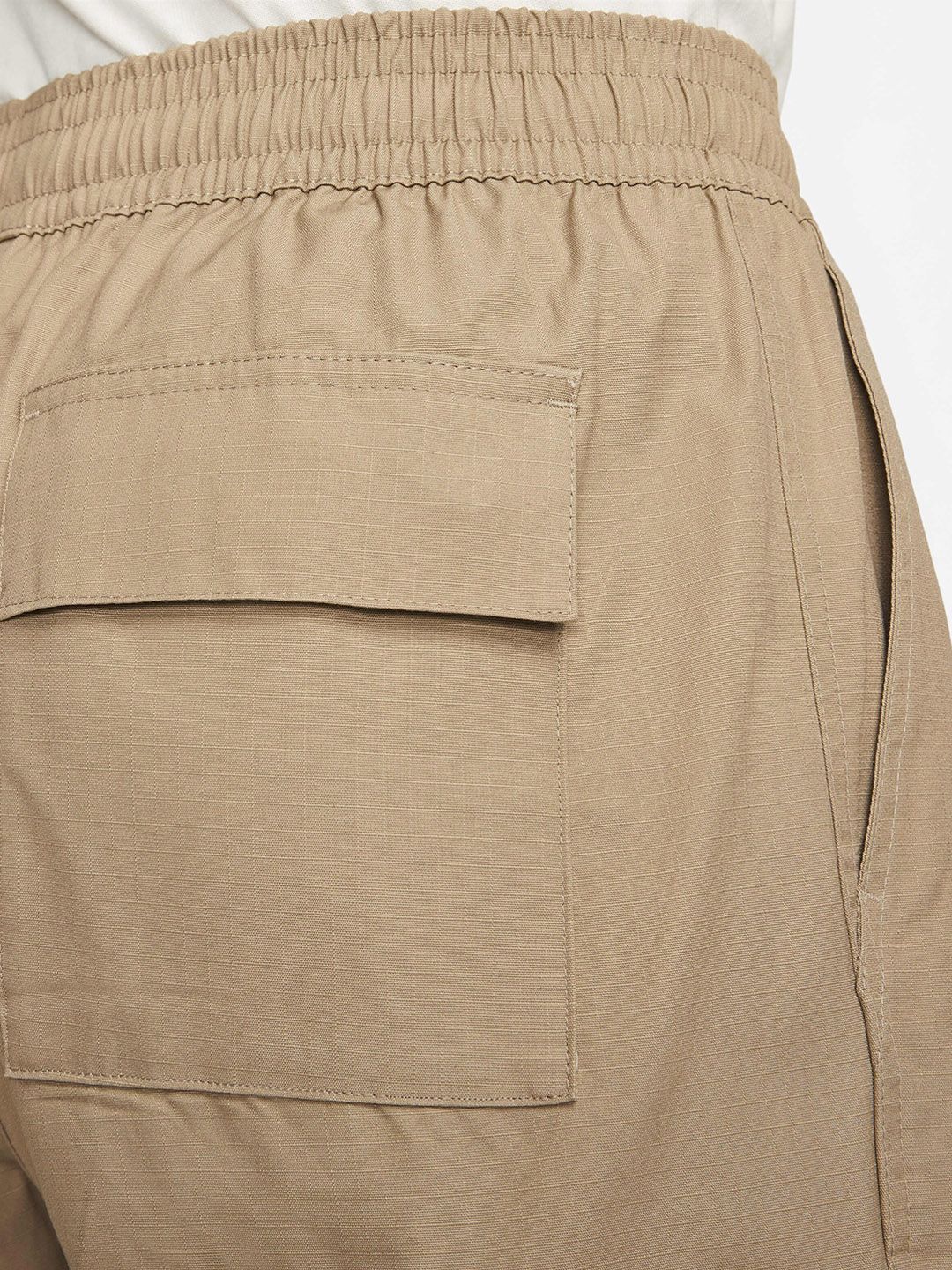  Nike Men Club Logo Printed Woven Cargo Track Pants