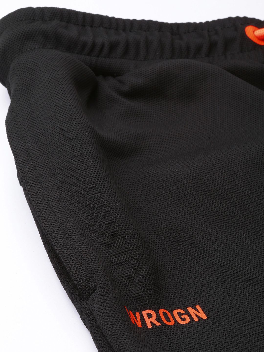  WROGN ACTIVE Men Black Regular Fit Self Design Cropped Joggers