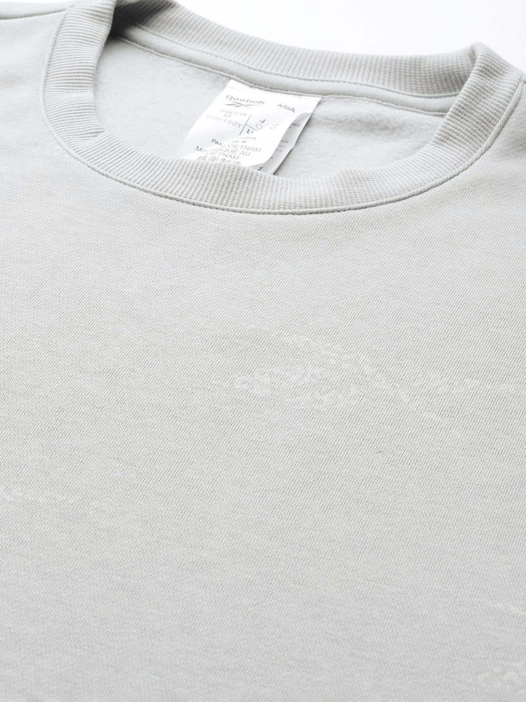  Reebok Men Grey Printed AOP Sweatshirt