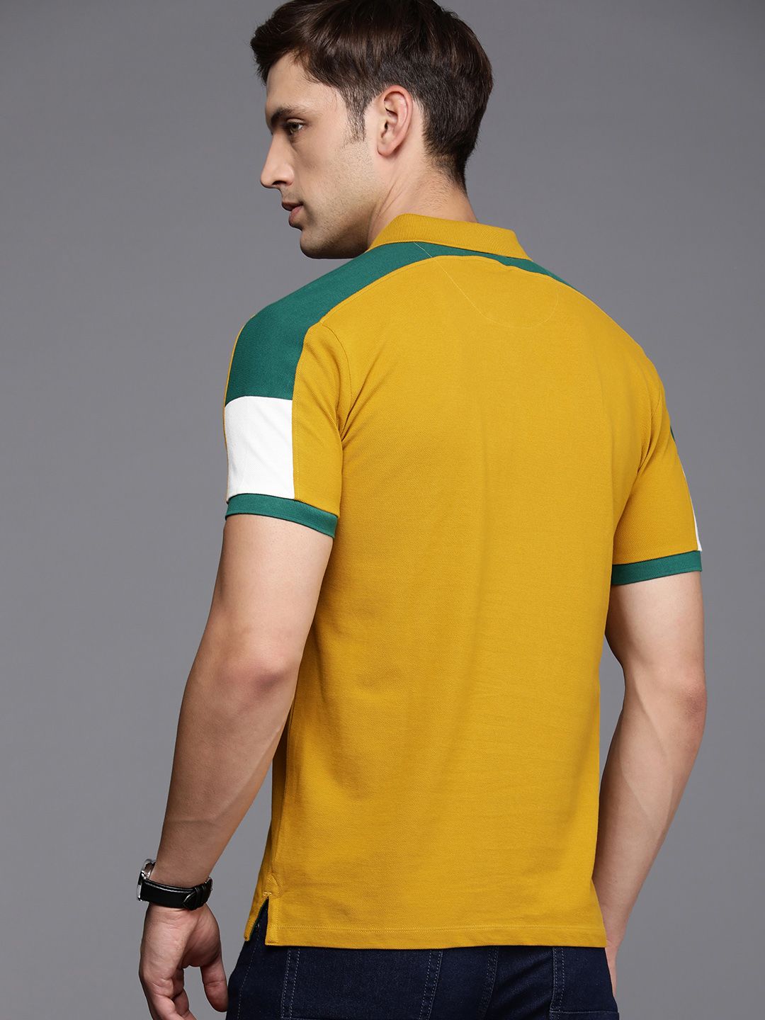  Louis Philippe Jeans Pure Cotton Slim Fit T-shirt
