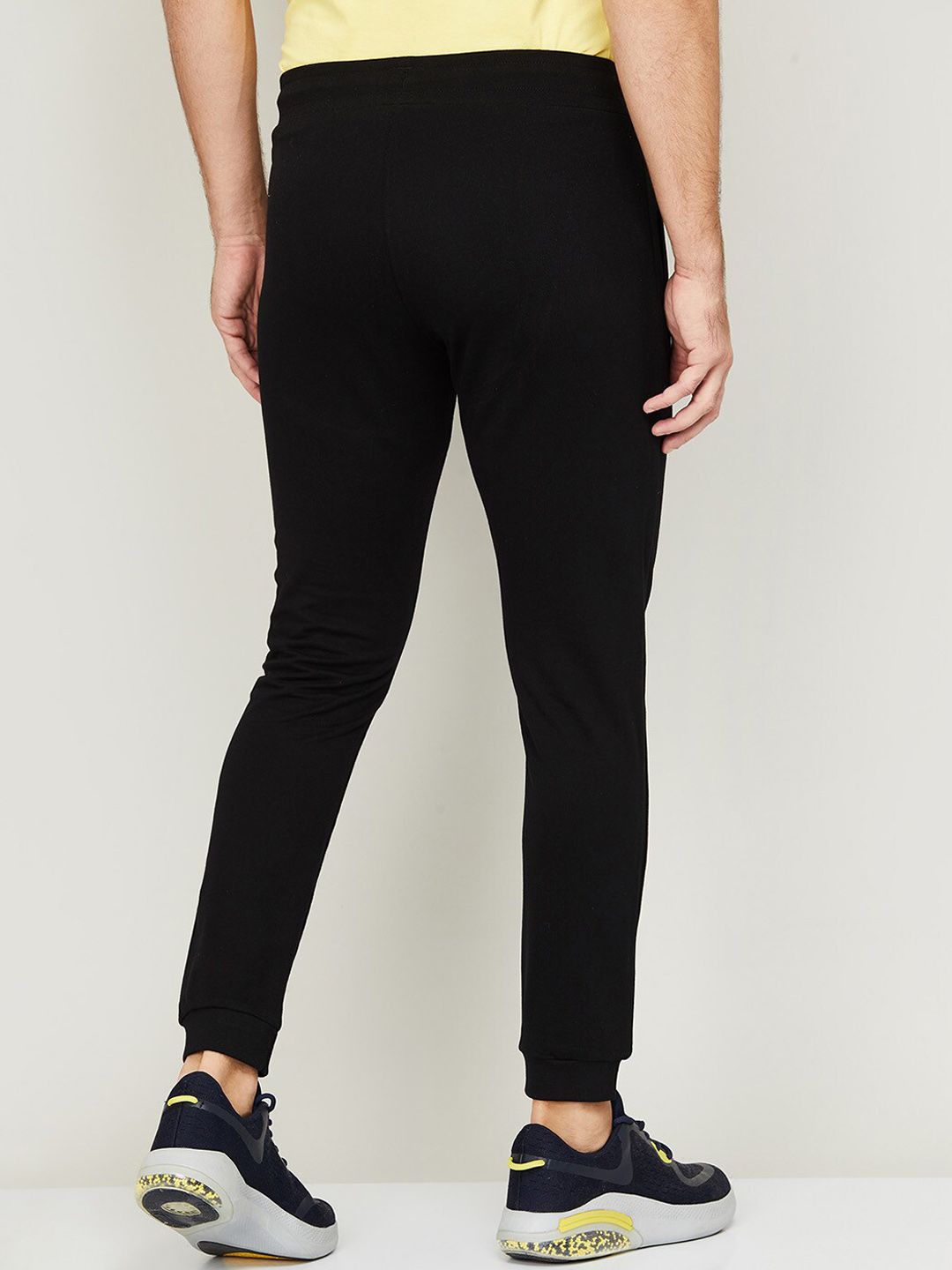 Kappa Men Mid-Rise Slim Fit Cotton Joggers