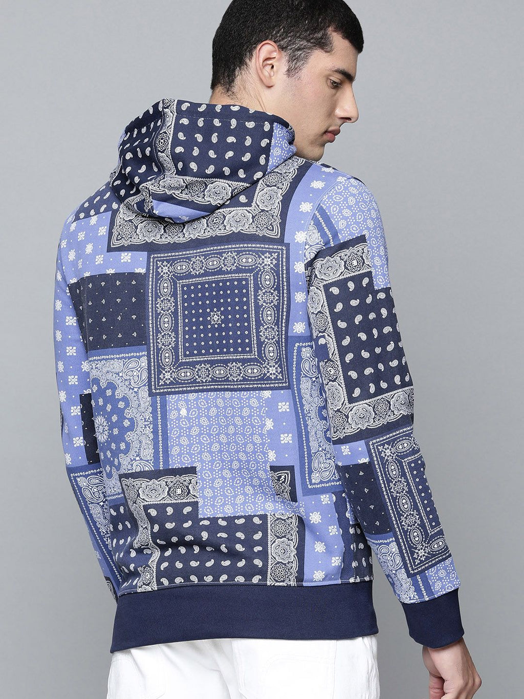  Levis Men Blue Printed Sweatshirt