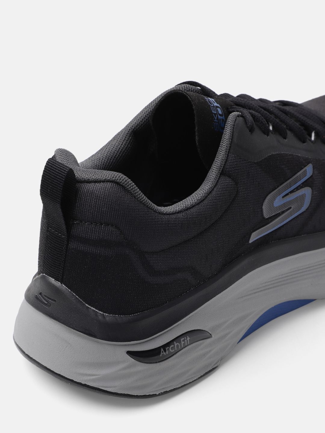  Skechers Men Max Cushioning Arch Running Shoes