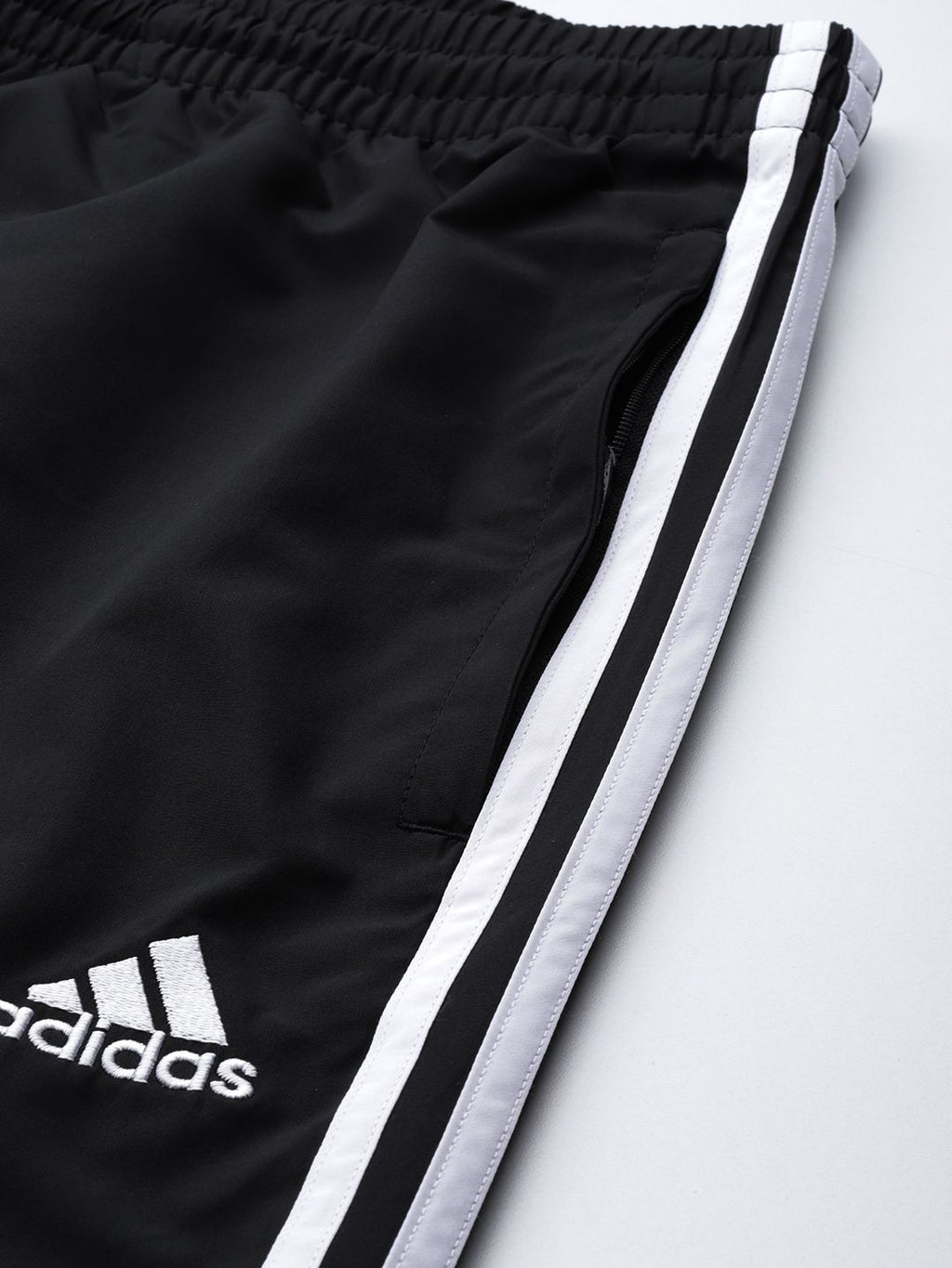  ADIDAS Men Solid Aeroready 3S WV TT Tracksuits