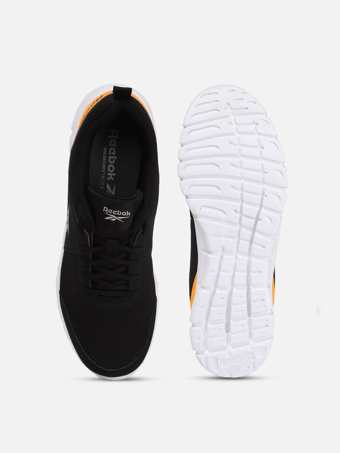  Reebok Men Travellar LP M Running Shoes