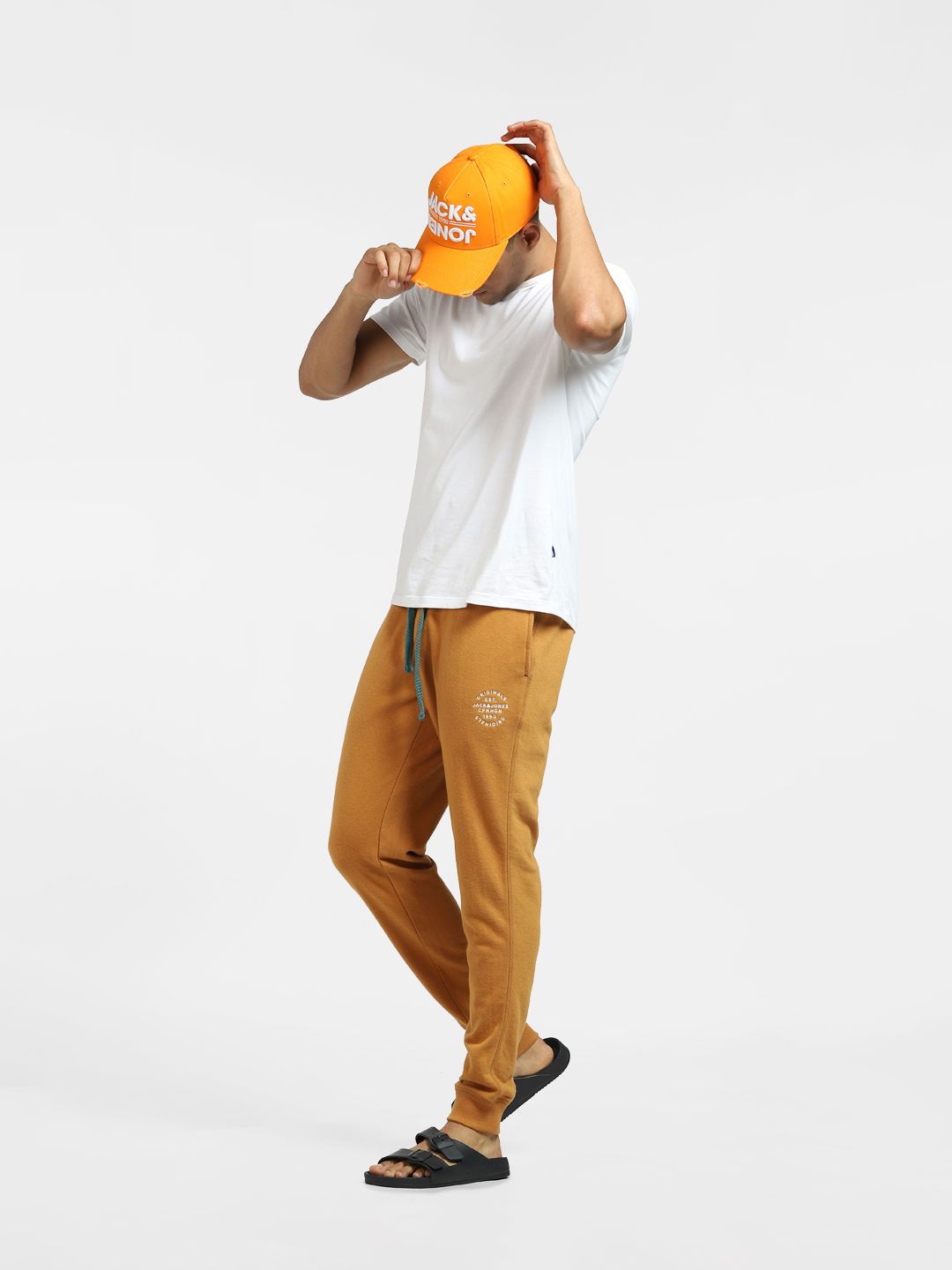  Jack & Jones Men Brown Solid Cotton Joggers