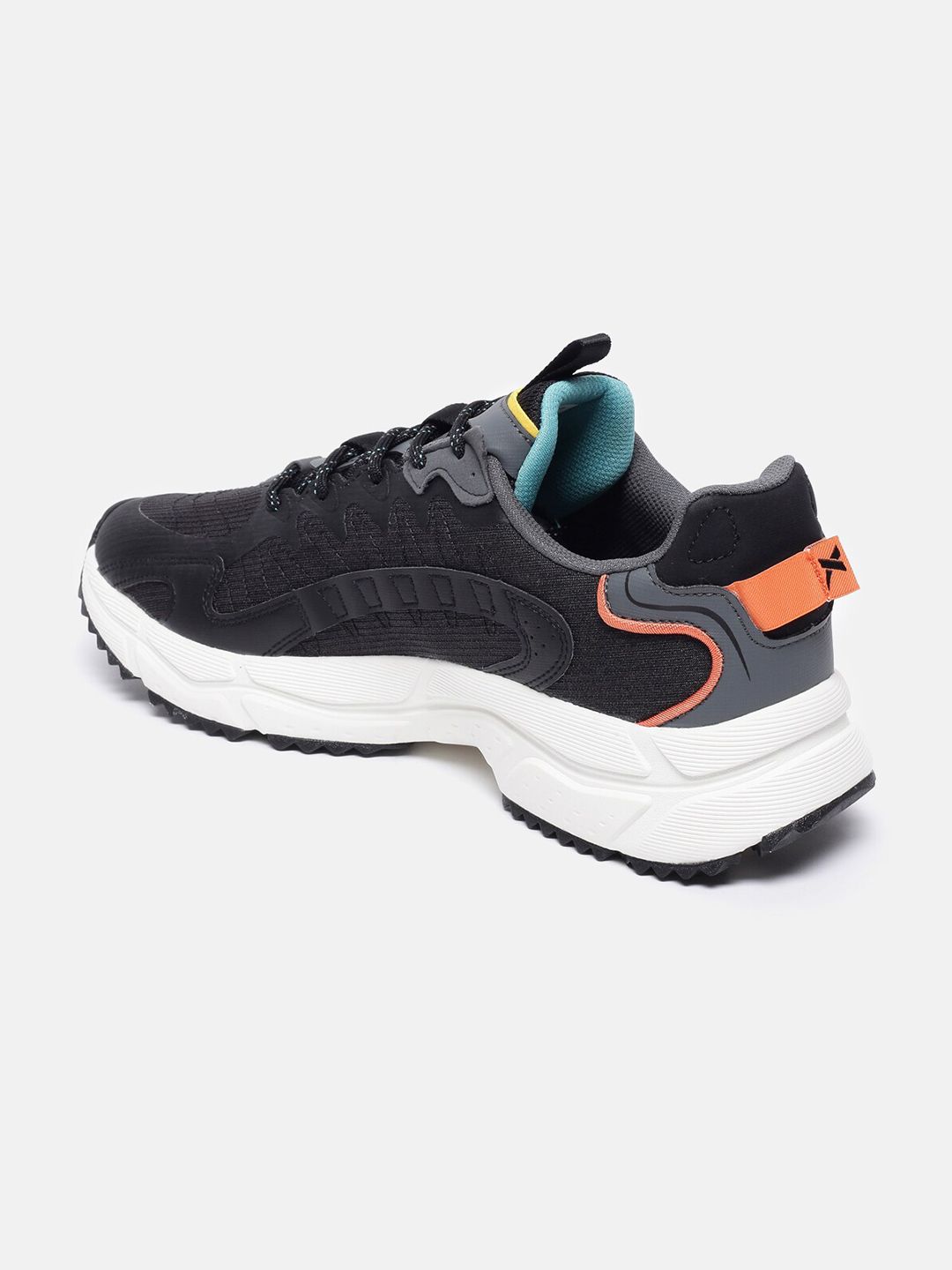  Xtep Men Super Grip EVA Textile Anti- Slip Non-Marking Running Shoes