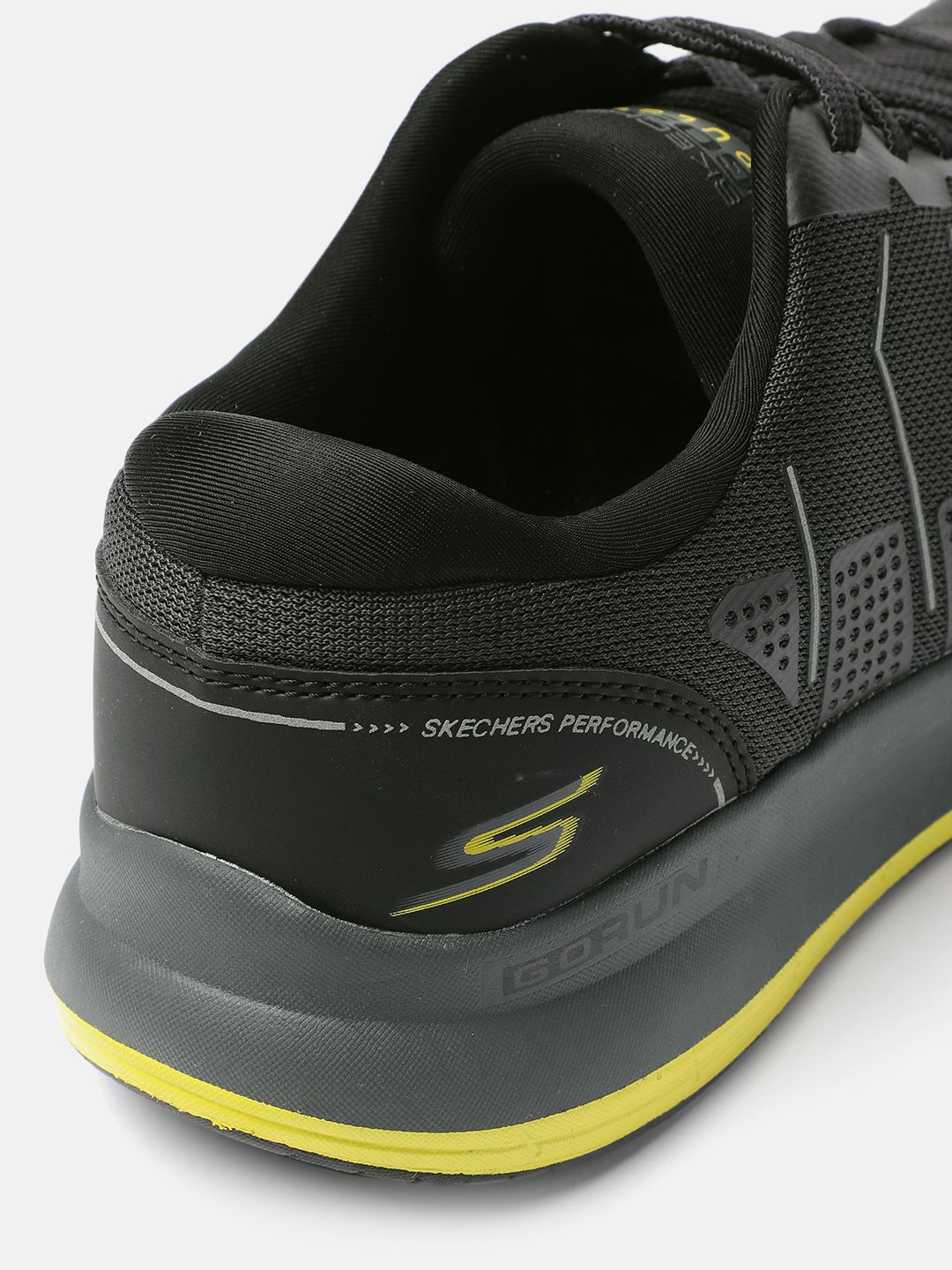  Skechers Men Black GO RUN PULSE-ALANINE Running Shoes