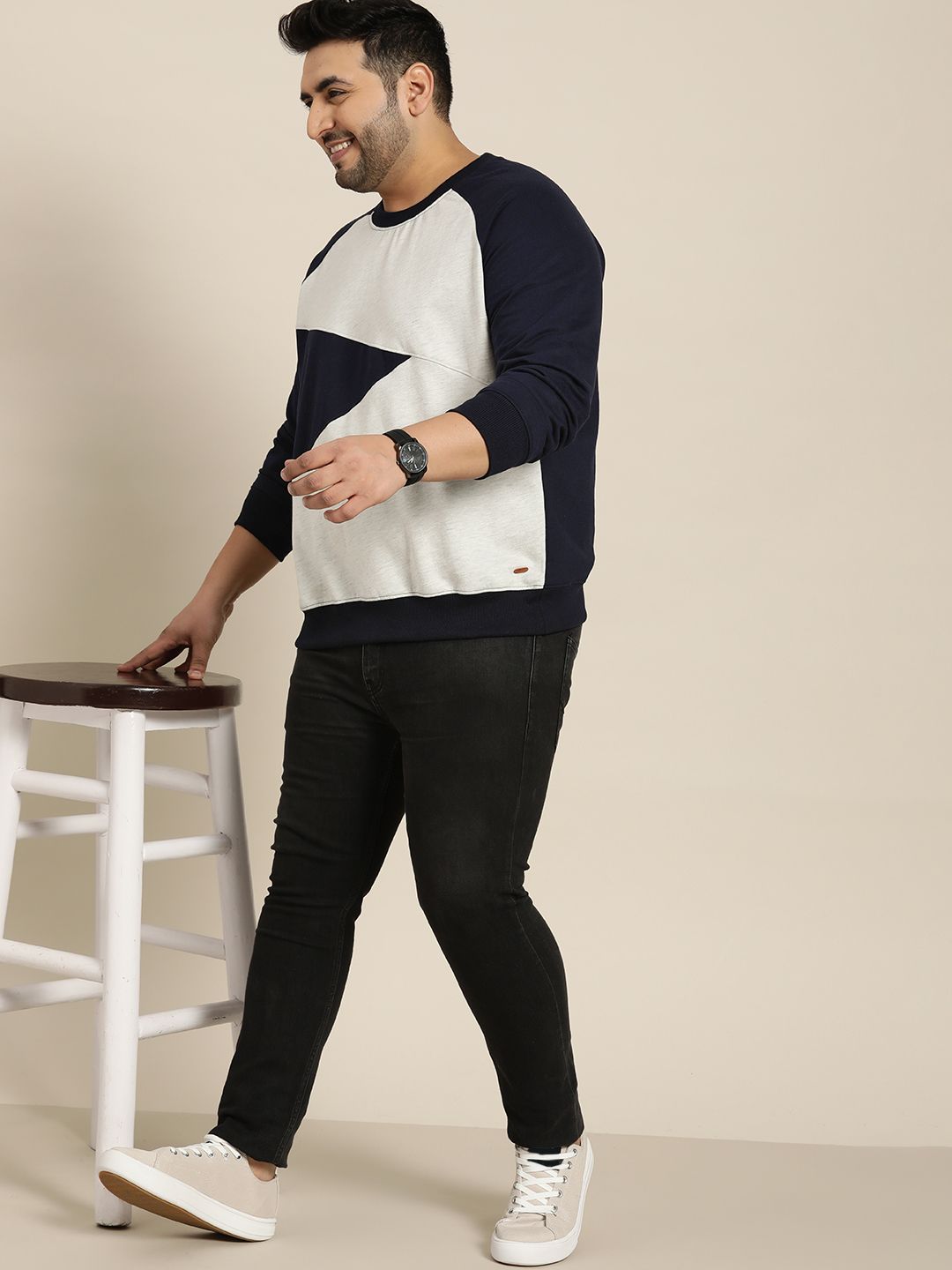  Sztori Men Plus Size Navy Blue & Grey Colourblocked Raglan Sleeves Sweatshirt