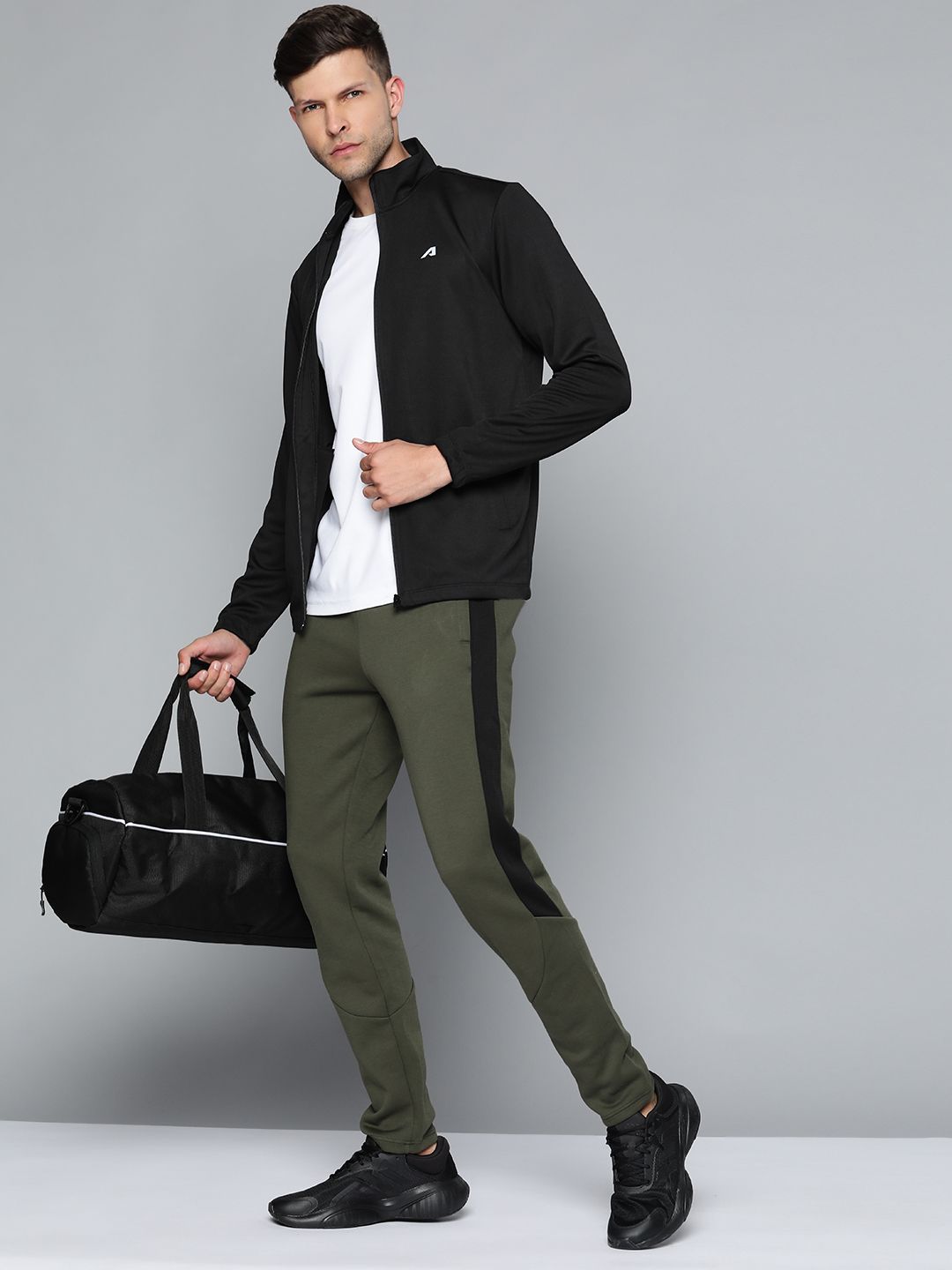  Alcis Men Black Solid Sweatshirt