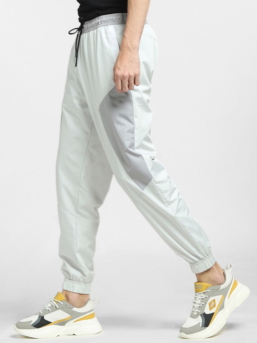  Jack & Jones Men White Solid Cotton Joggers