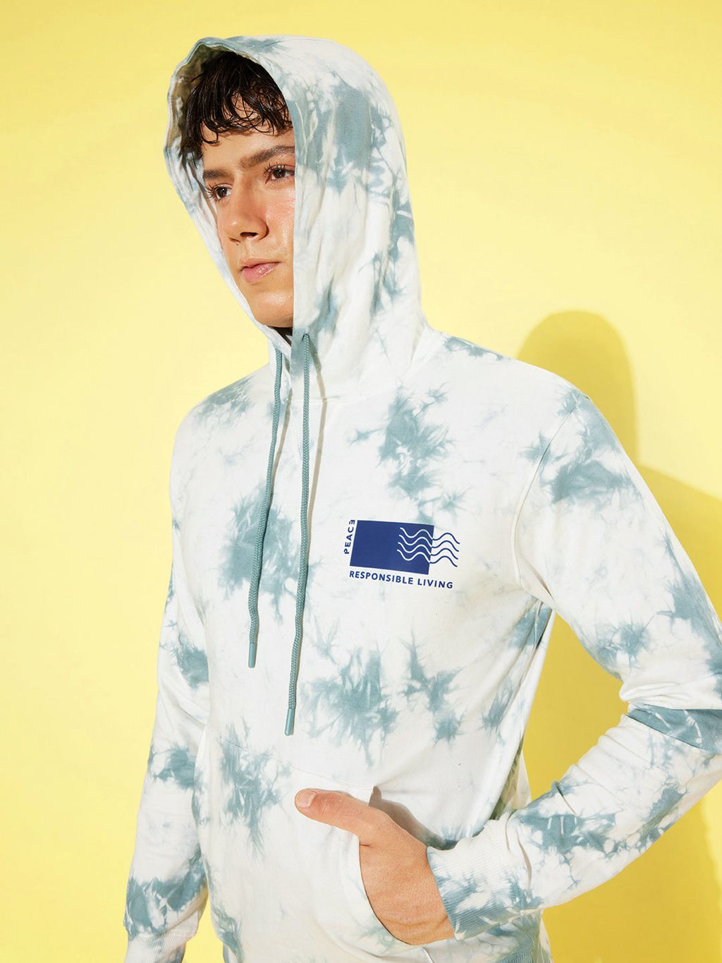  Mast & Harbour Men White & Blue Dyed Pure Cotton Printed Hooded Sweatshirt