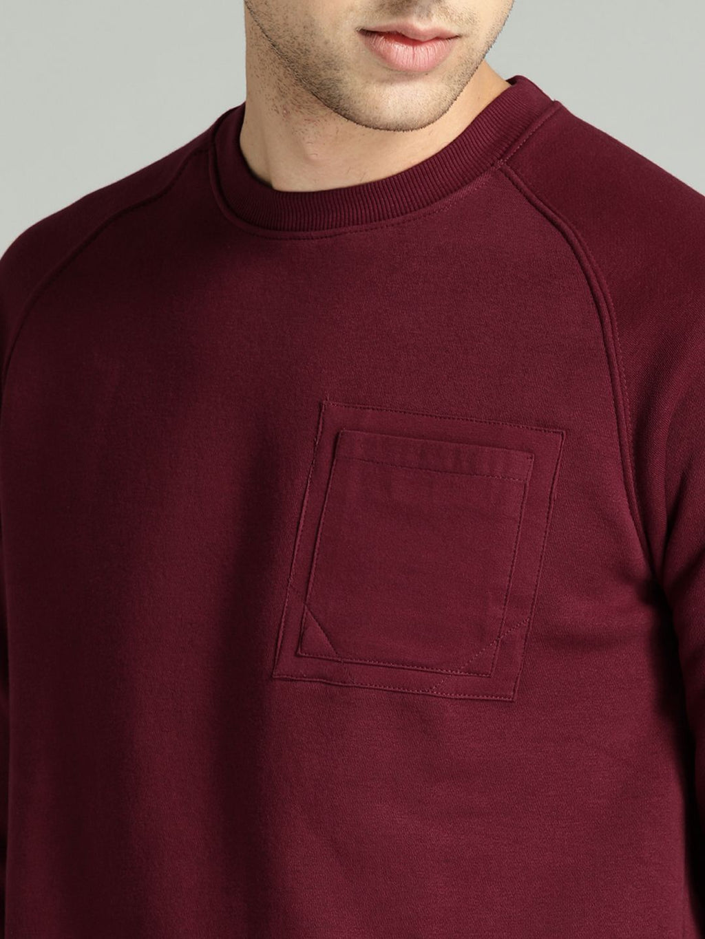  Roadster Men Maroon Solid Sweatshirt