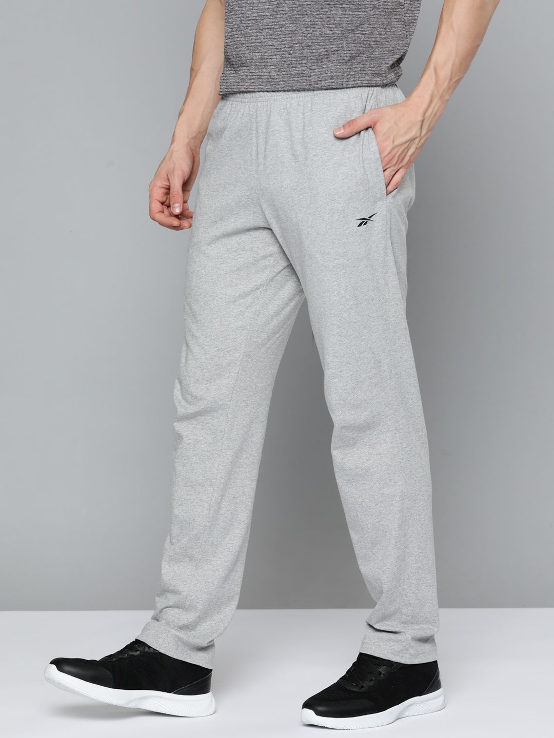  Reebok Men Grey Melange TE Vec Pure Cotton Solid Training Track Pants