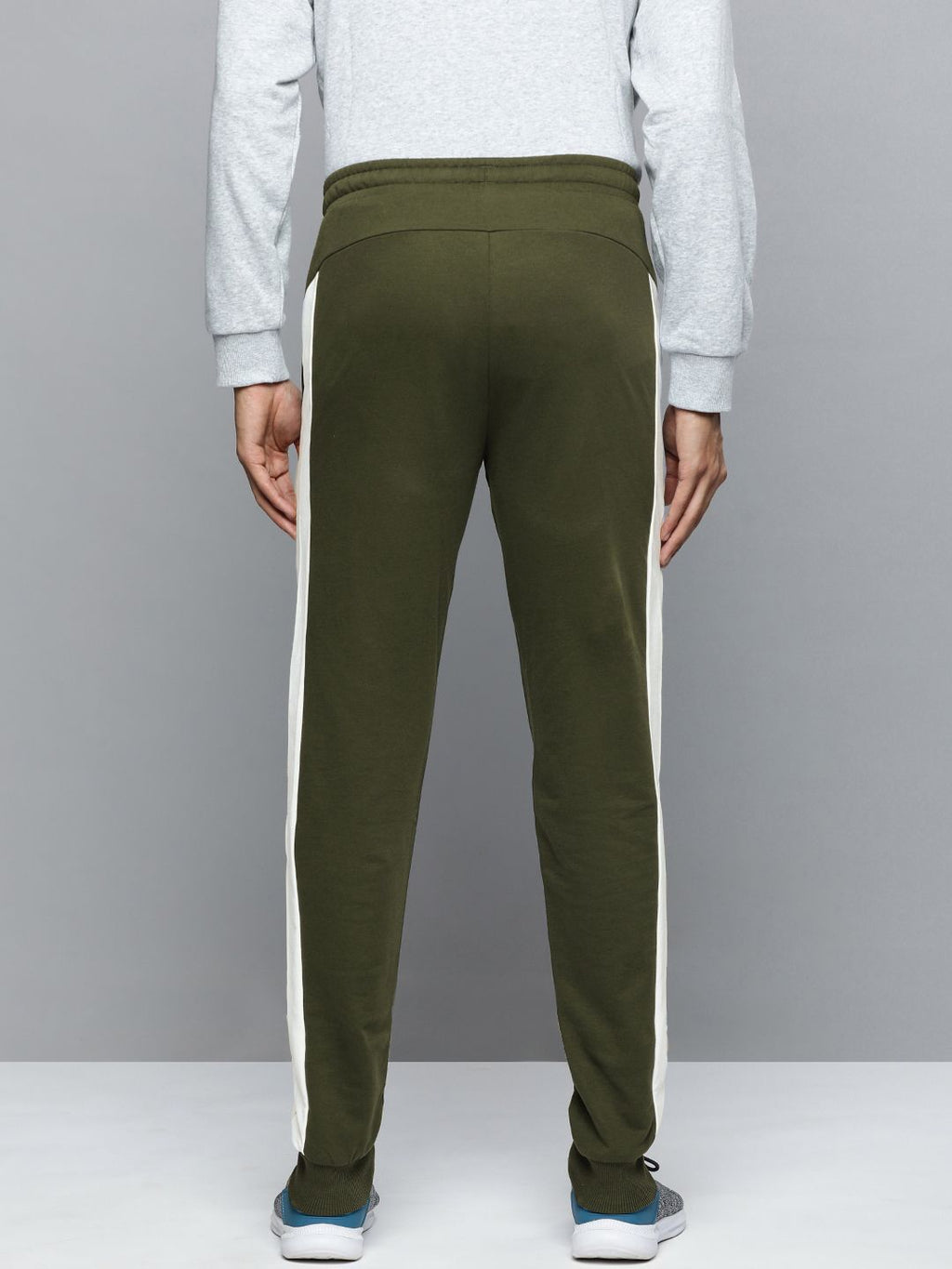  One8 X PUMA Men Slim Fit Virat Kohli Side Stripe Detail Joggers